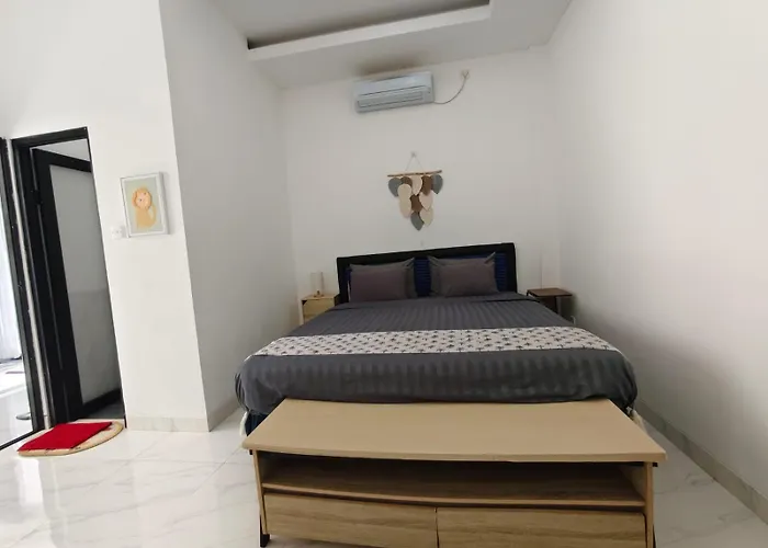 Joy Pool House Apartment Kuta (Bali)